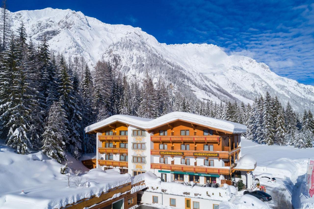 Hotel Hubertushof - Ihr Hotel Mit Herz Leutasch Exterior foto